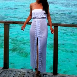 Maxi white beach dress